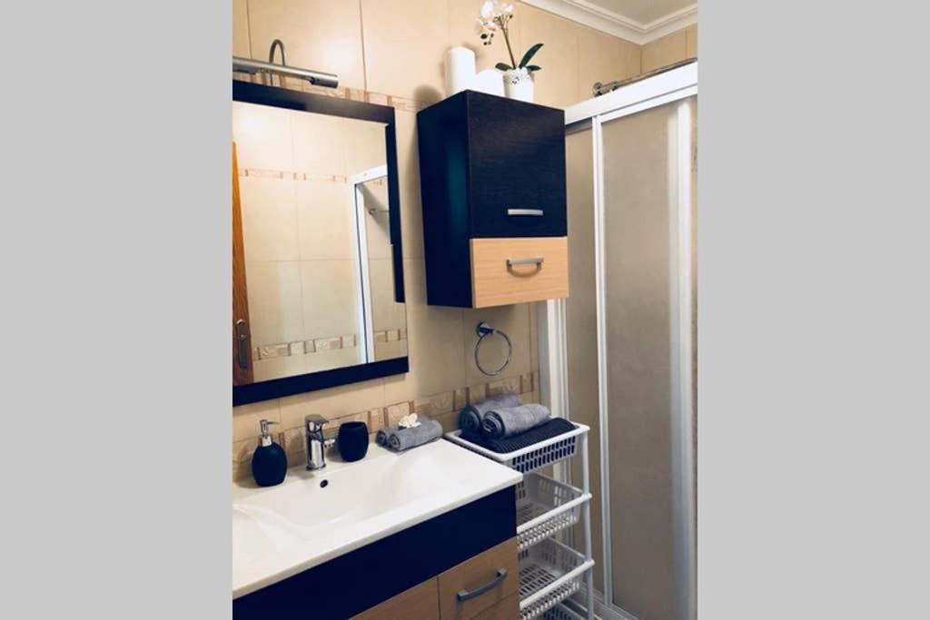 Apartamente Gil Vallejos Torrevieja Esterno foto
